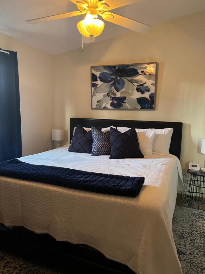 Paradise Oasis Near Lake *Full Body Massage Chair* Longview Bagian luar foto